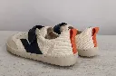 Deportiva color crudo (3).webp