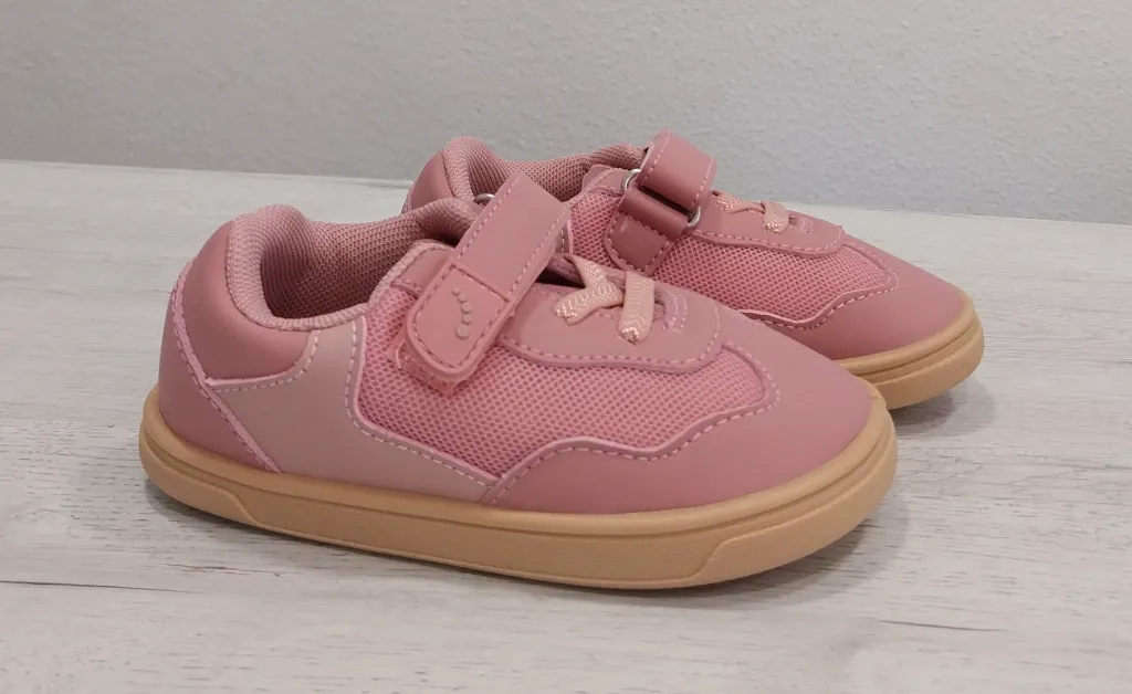 Deportiva vegana blanditos rosa.webp