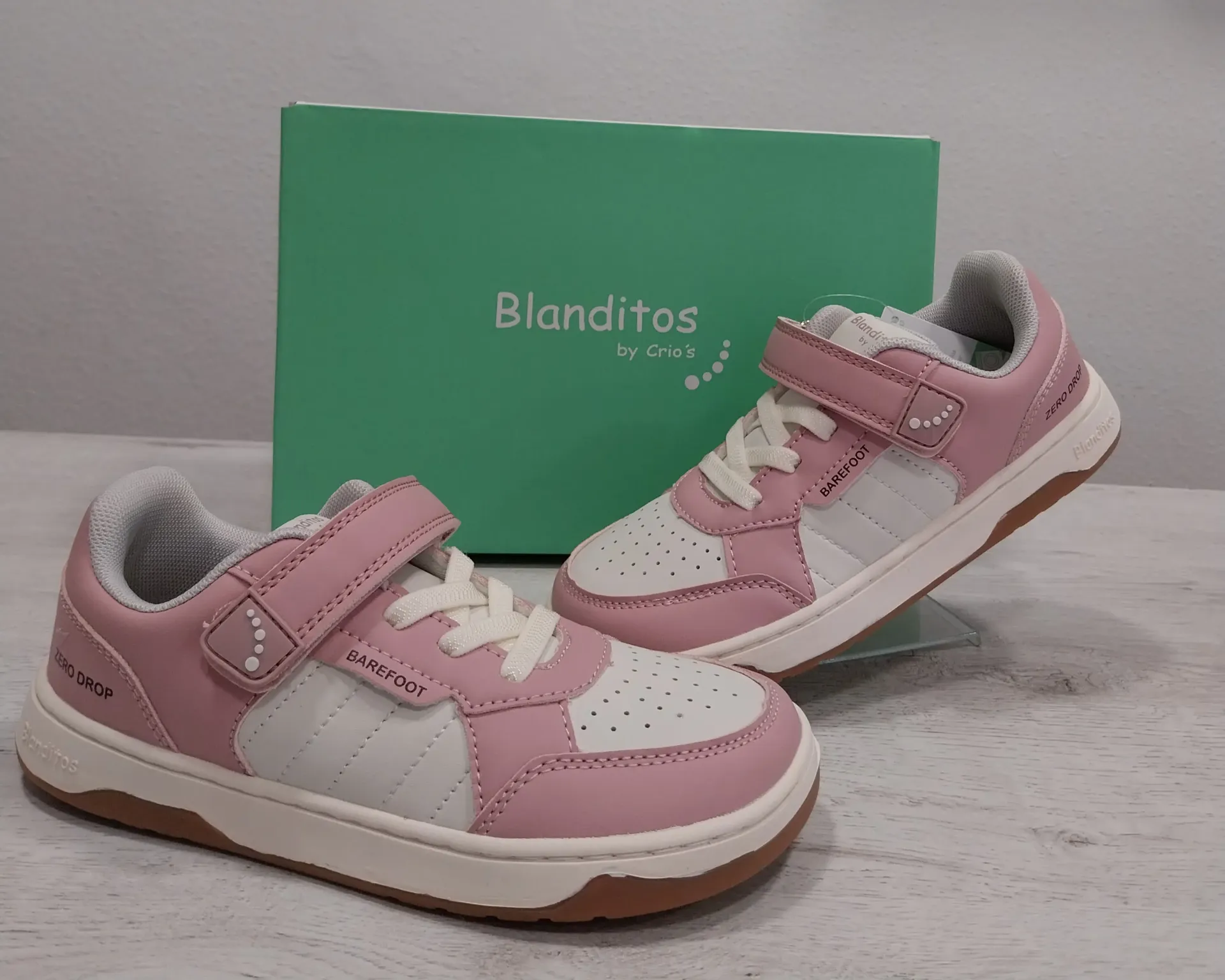 Deportiva blanditos M.Ulises rosa