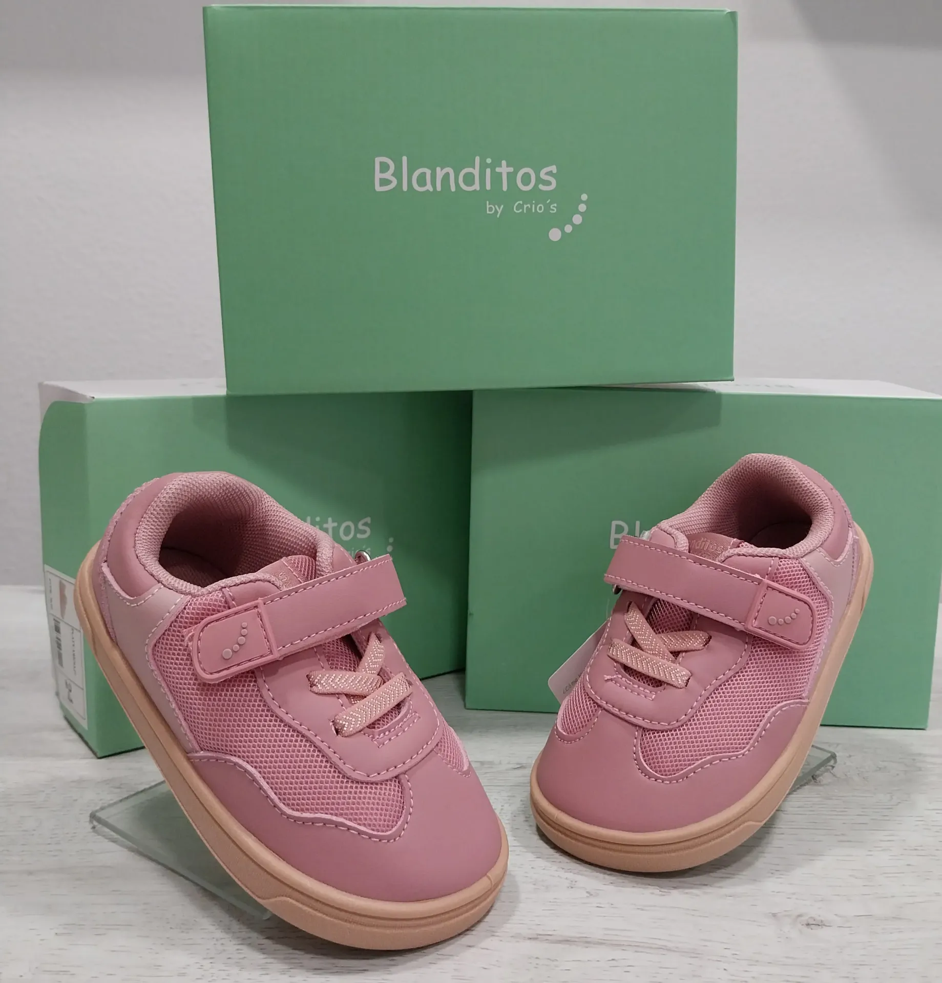 Deportiva vegana blanditos rosa