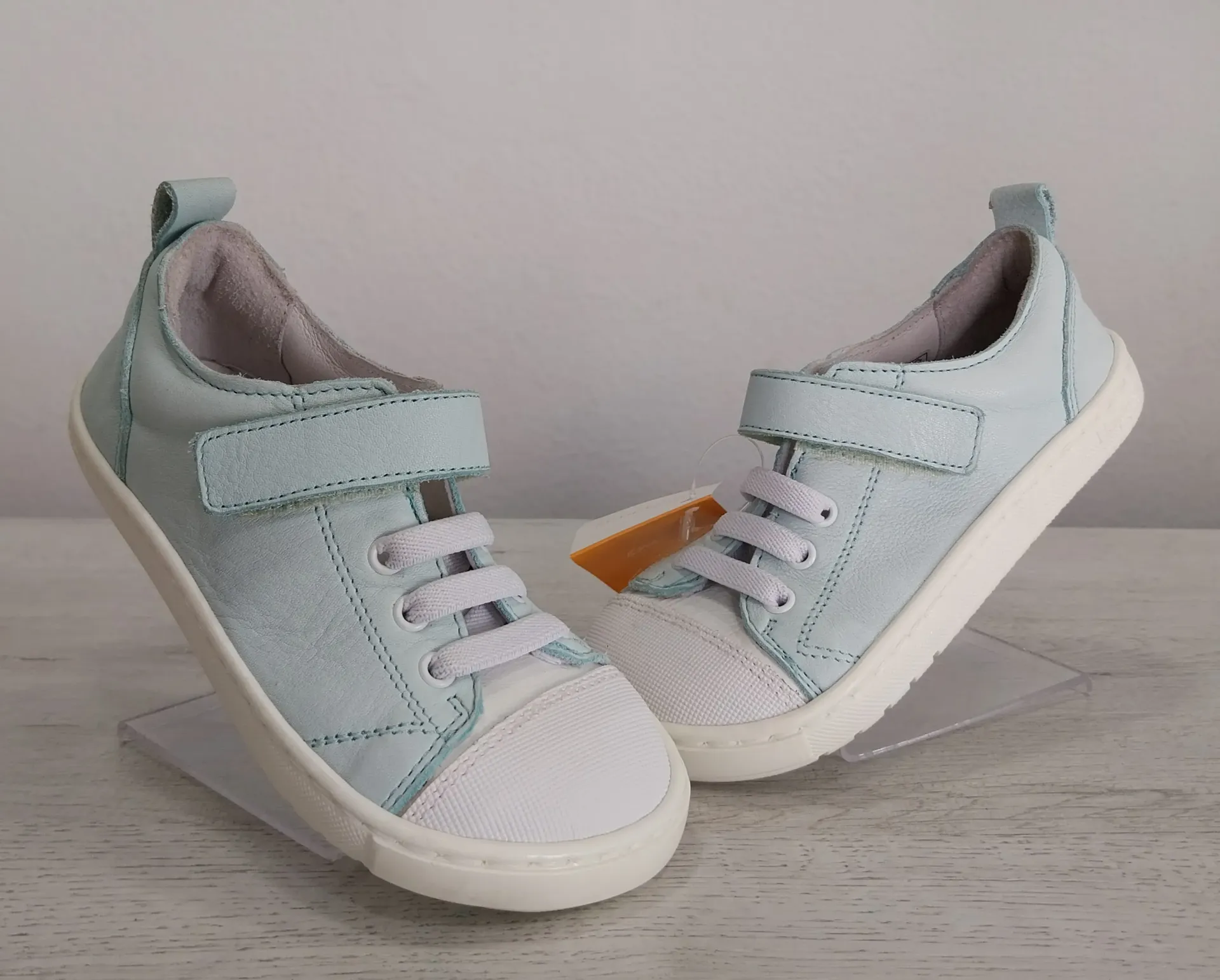 Deportiva blanditos