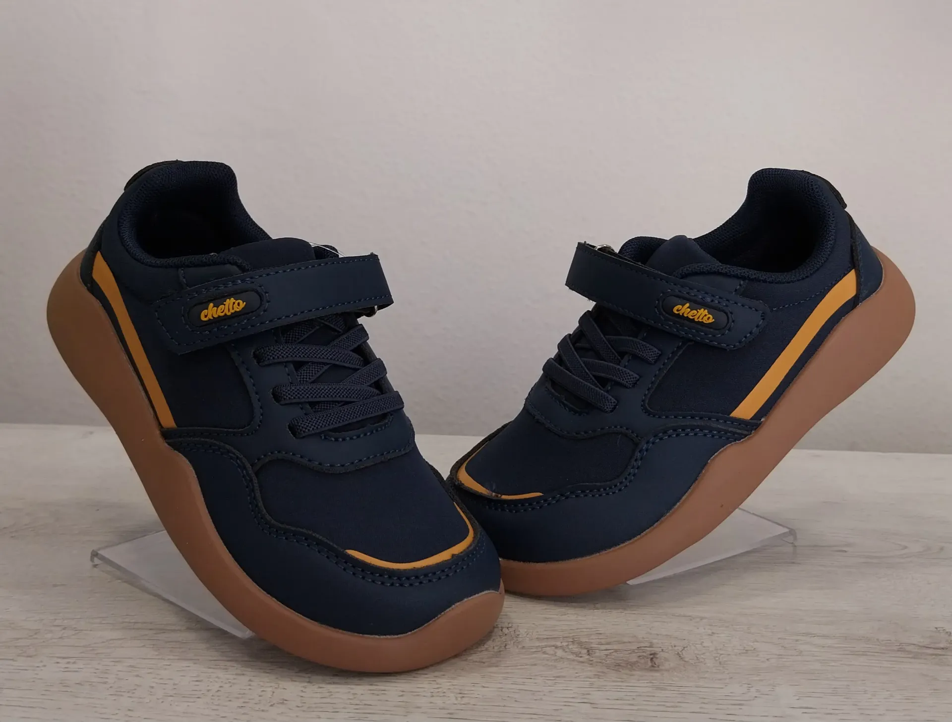 Deportiva chetto marino
